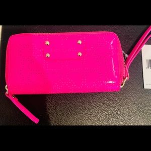 NWT Kate Spade New York Metro Bright Pink Perforated Wallet/Wristlet